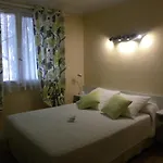 Le Cambronne Szálloda