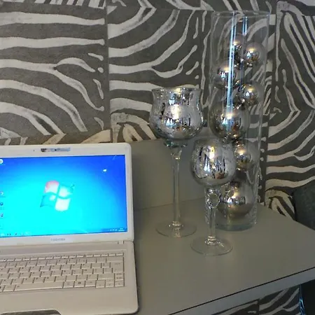 Hotel Le Cambronne 2*