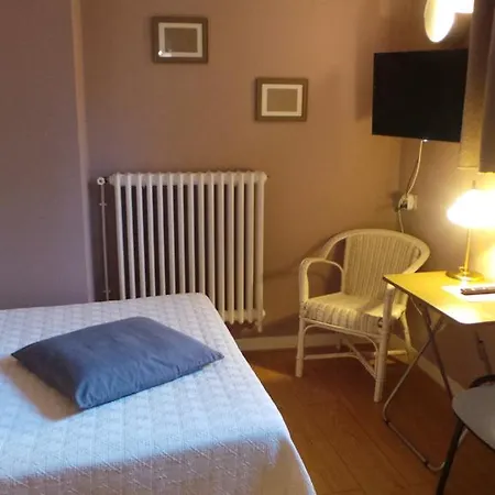 Le Cambronne 2* Nantes