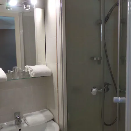 Hotel Le Cambronne Nantes