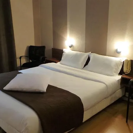 Hotel Le Cambronne Nantes